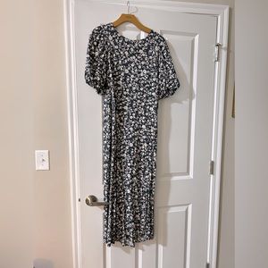 Old Navy Floral Maxi Dress
